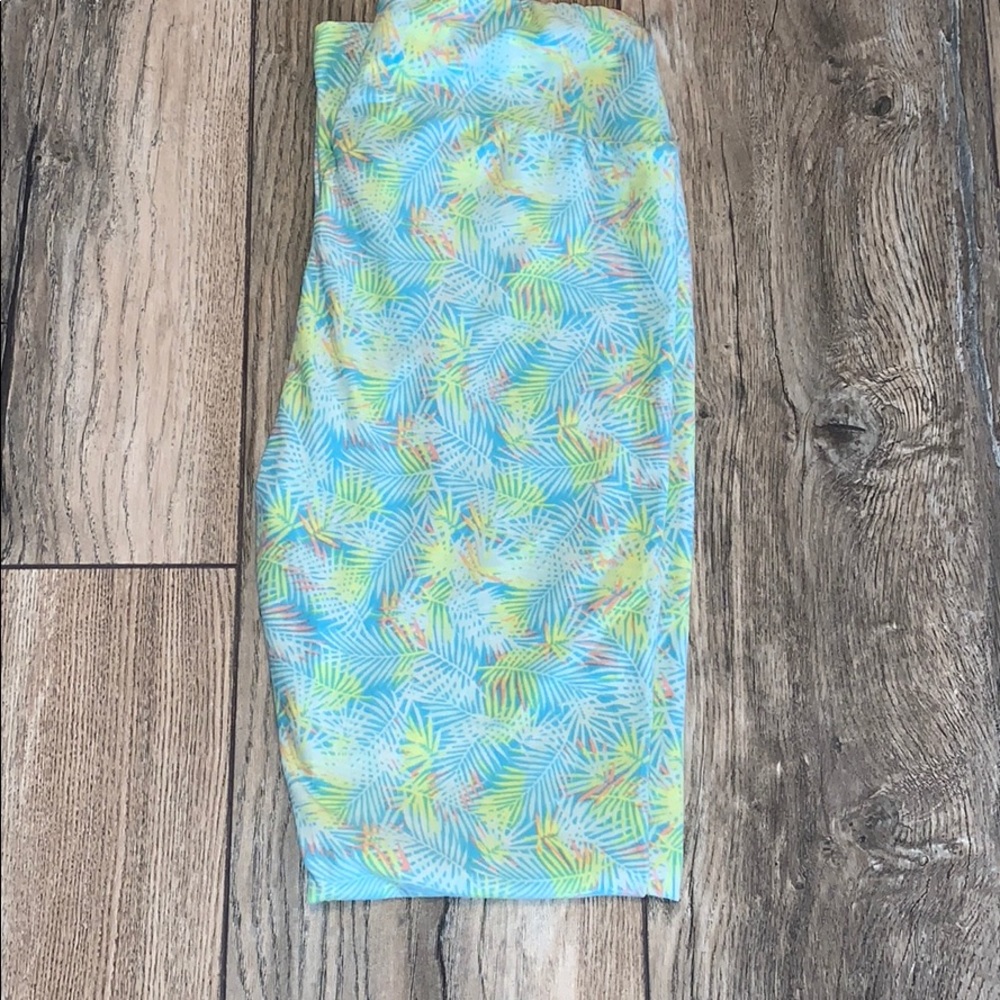 Topical LuLaRoe Leggings OS NWT